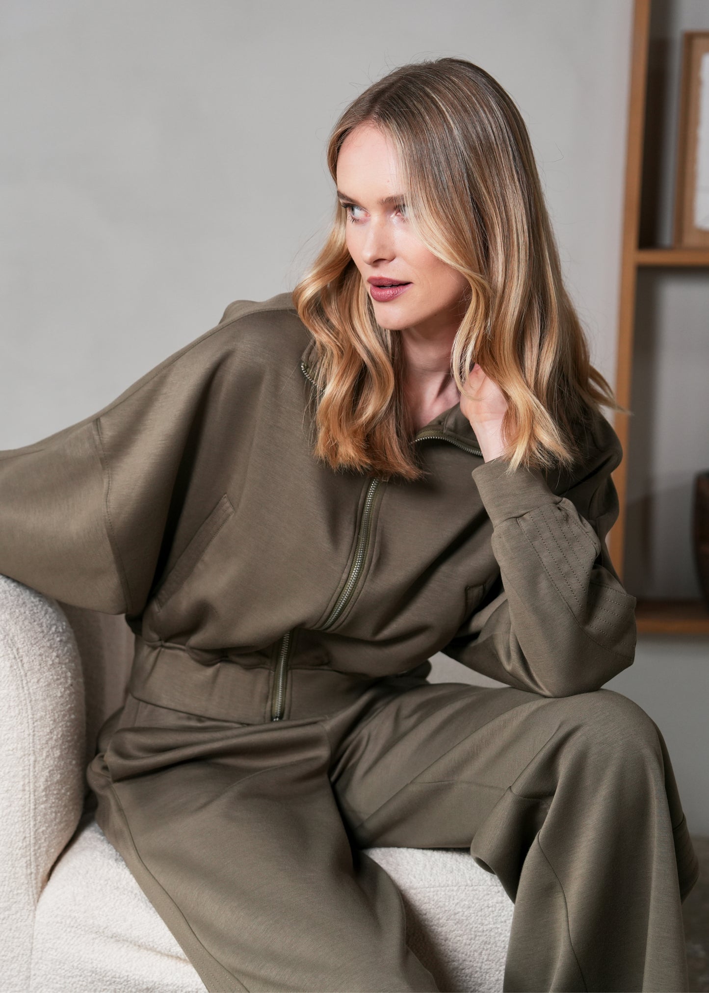 Shaya Cardigan Oliva