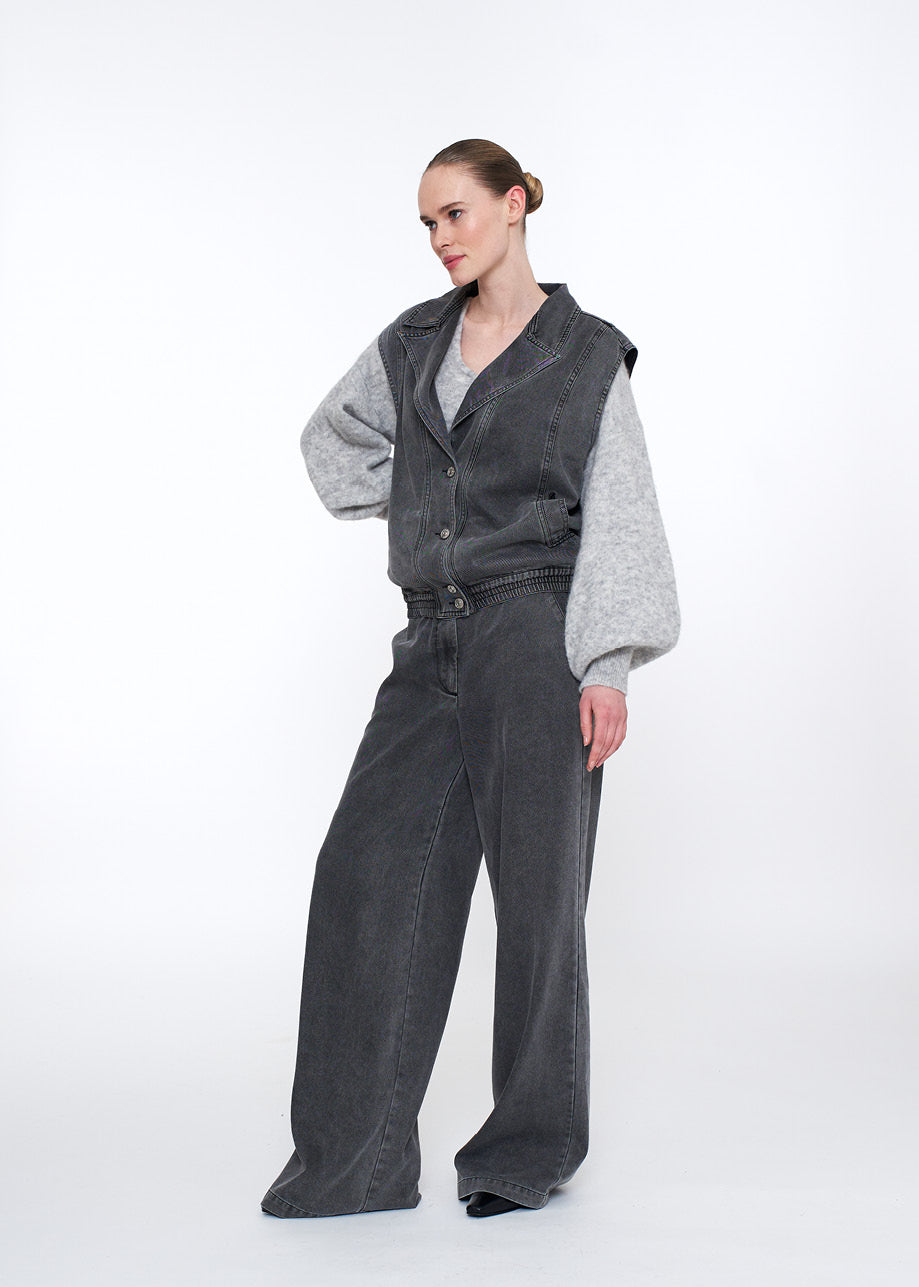 Vika Gilet Washed Black